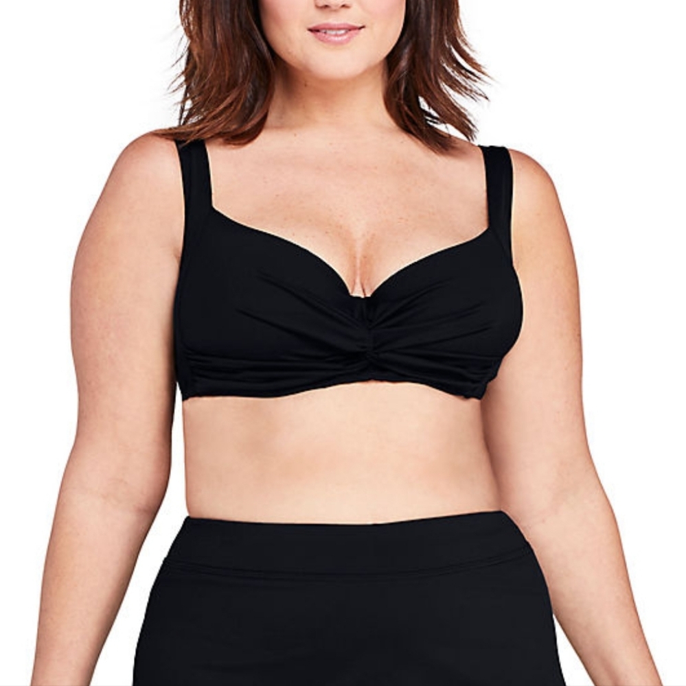 Twist Front V-Neck G cup underwire bikini top